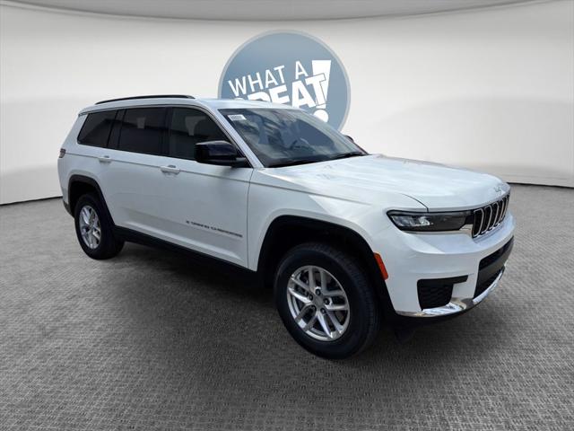 2025 Jeep Grand Cherokee GRAND CHEROKEE L LAREDO X 4X4