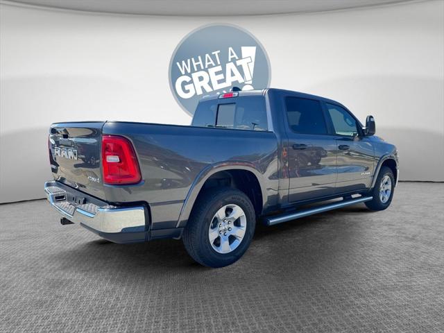 2025 RAM Ram 1500 RAM 1500 BIG HORN CREW CAB 4X4 57 BOX