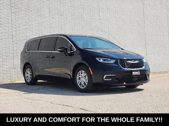 2025 Chrysler Pacifica PACIFICA SELECT