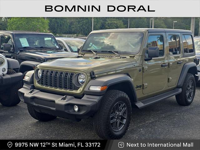 2025 Jeep Wrangler 4-Door Summit 4x4