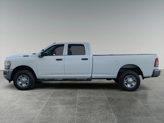 2023 RAM 2500 Tradesman Crew Cab 4x4 8 Box 2023 RAM 2500 Tradesman Crew Cab 4x4 8 Box