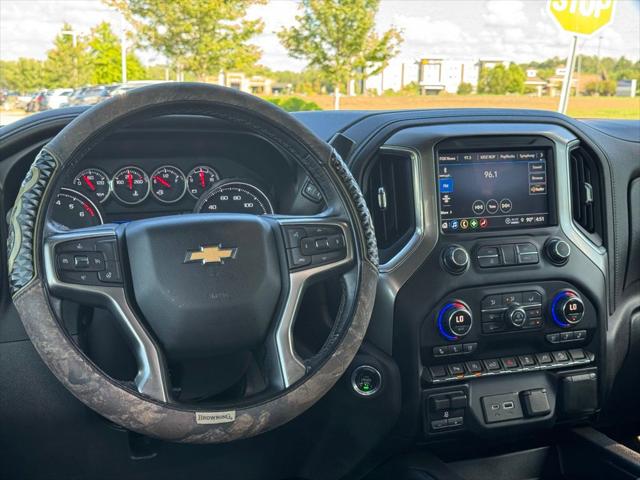 2021 Chevrolet Silverado 1500 4WD Crew Cab Short Bed LTZ
