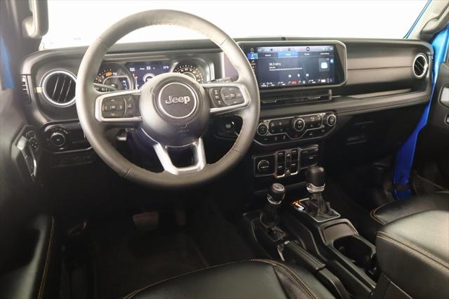 2024 Jeep Wrangler 4-Door Sahara 4x4