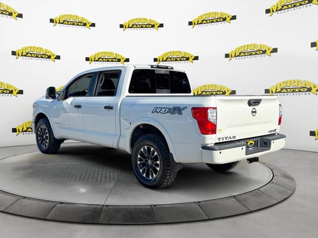 2018 Nissan TITAN SV