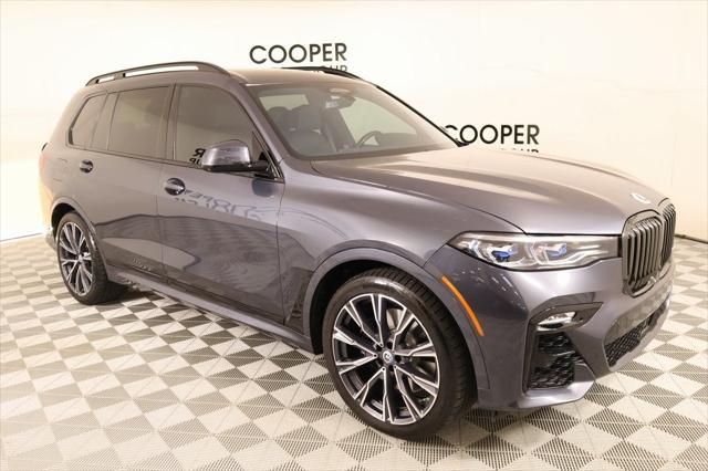 2022 BMW X7 M50i