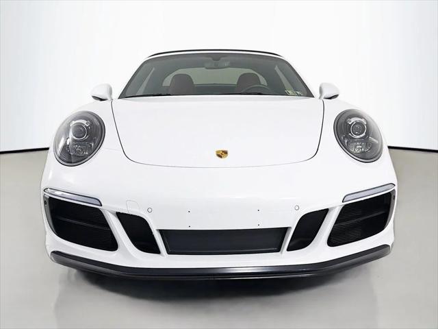 2019 Porsche 911 Targa 4 GTS