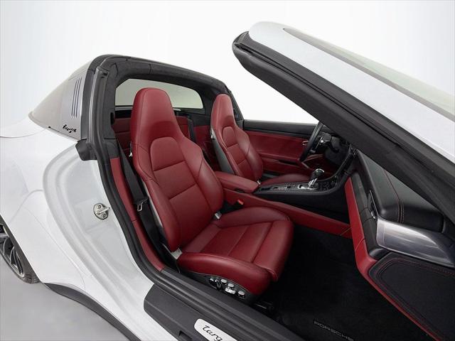 2019 Porsche 911 Targa 4 GTS