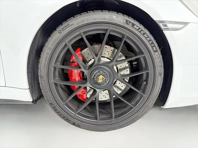 2019 Porsche 911 Targa 4 GTS