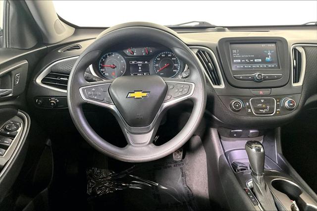 Used 2018 Chevrolet Malibu For Sale in Millington, TN
