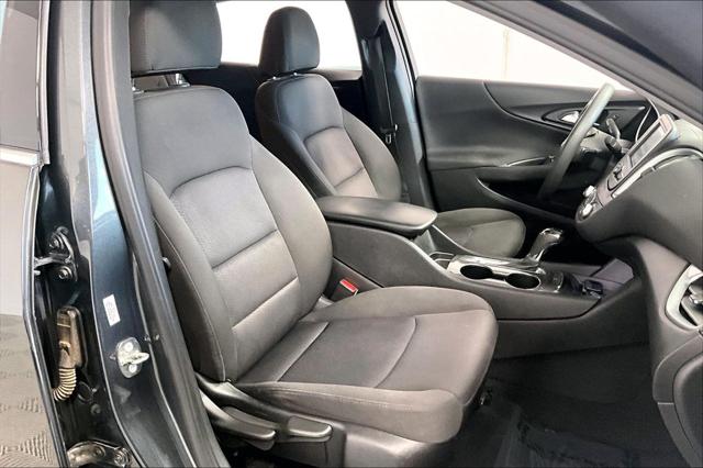 Used 2018 Chevrolet Malibu For Sale in Millington, TN