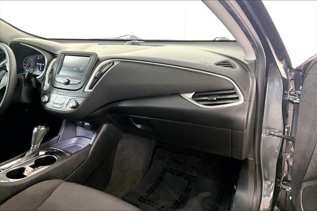 Used 2018 Chevrolet Malibu For Sale in Millington, TN