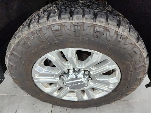 2020 GMC Sierra 2500HD 4WD Crew Cab Standard Bed Denali