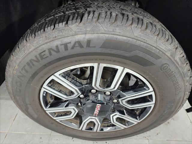 2023 GMC Sierra 2500HD 4WD Crew Cab Standard Bed AT4