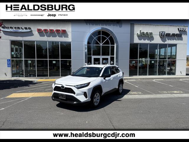 2024 Toyota RAV4 LE