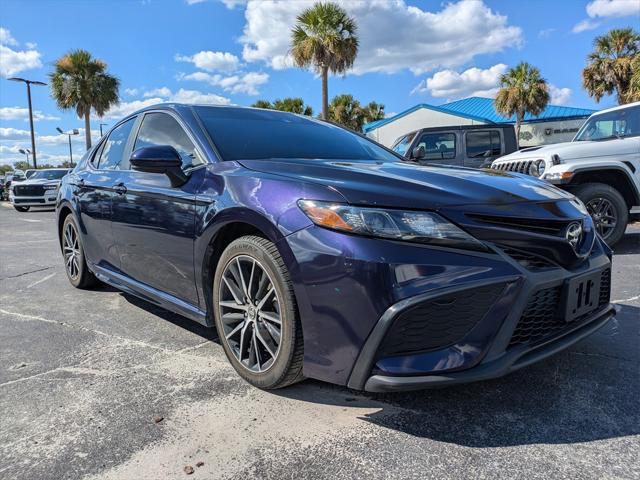 2021 Toyota Camry SE