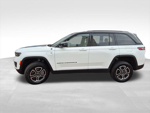 2022 Jeep Grand Cherokee 4xe Trailhawk 4x4
