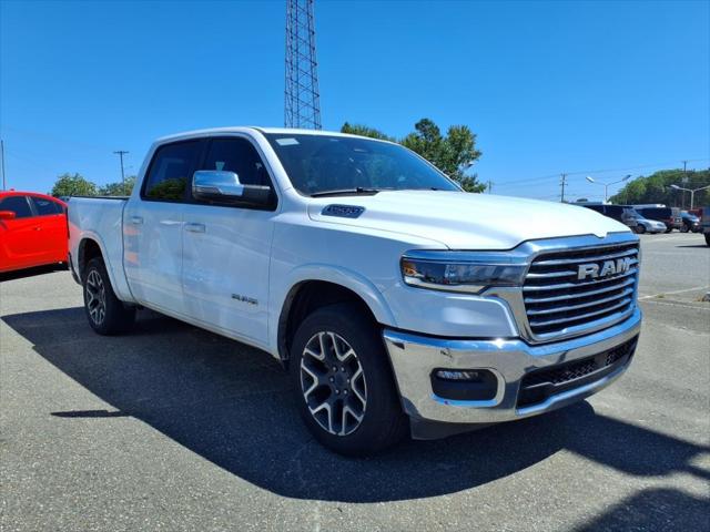 2025 RAM 1500 Laramie Crew Cab 4x4 57 Box
