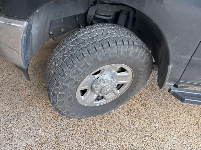 2022 RAM 2500 Tradesman Crew Cab 4x4 64 Box