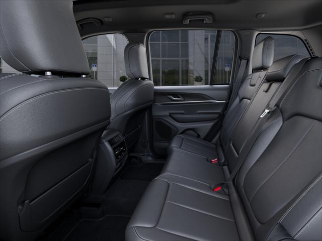 2025 Jeep Grand Cherokee Limited 4x2