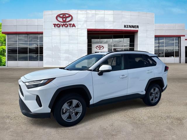 2022 Toyota RAV4 Hybrid XLE