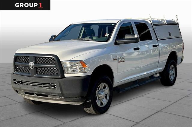 2017 RAM 3500 Tradesman Crew Cab 4x4 64 Box