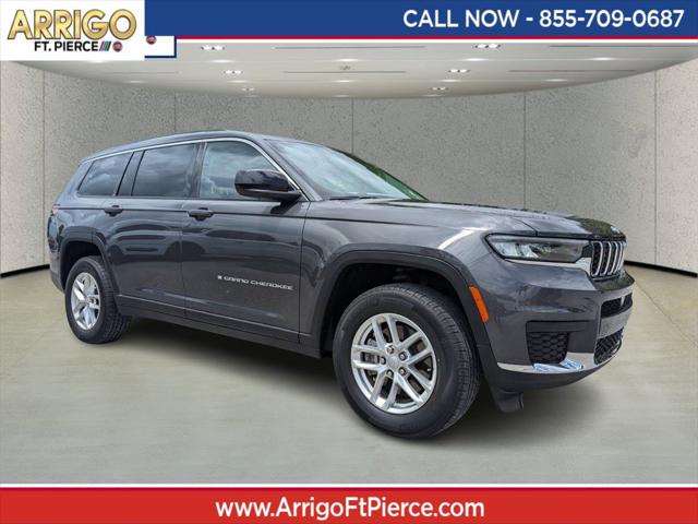 2022 Jeep Grand Cherokee L Laredo 4x2