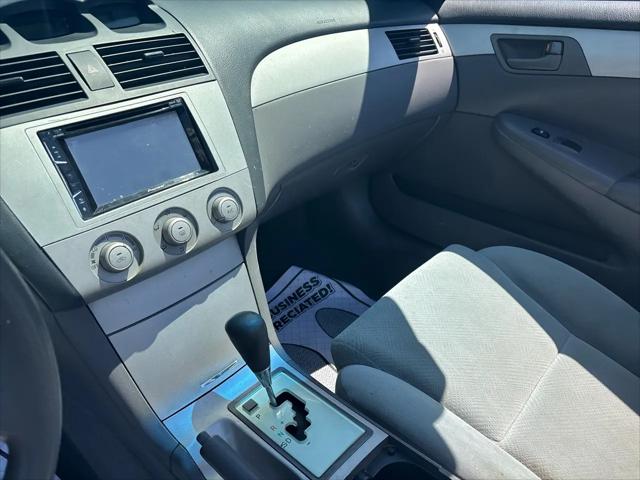 2004 Toyota Camry SLE