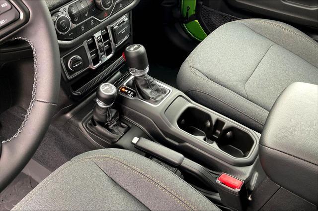 2025 Jeep Wrangler 4-Door Summit 4x4