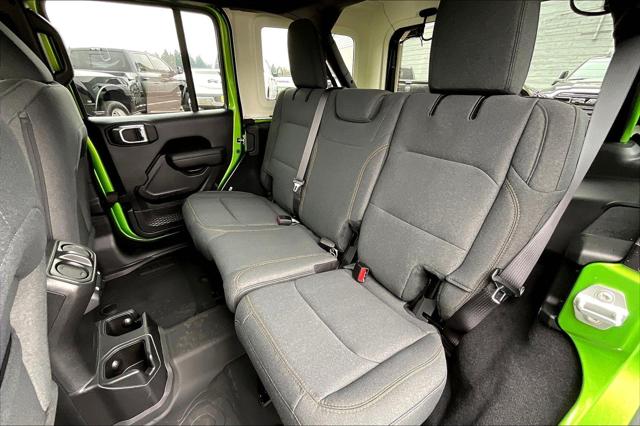2025 Jeep Wrangler 4-Door Summit 4x4
