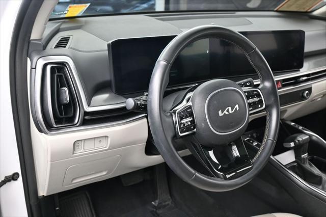 2024 Kia Sorento S