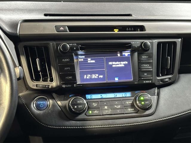 2017 Toyota RAV4 Hybrid XLE