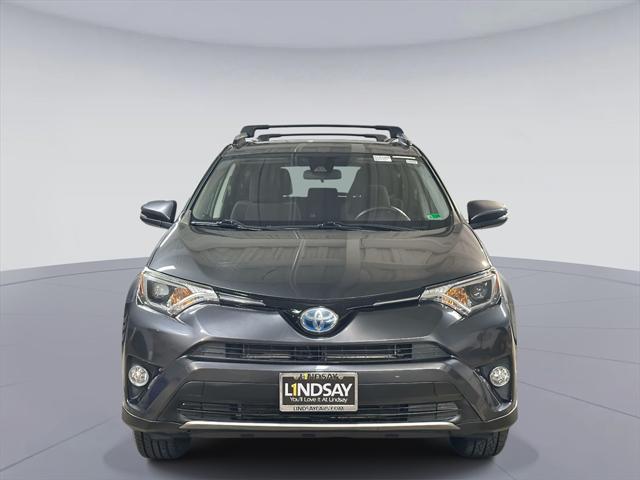 2017 Toyota RAV4 Hybrid XLE