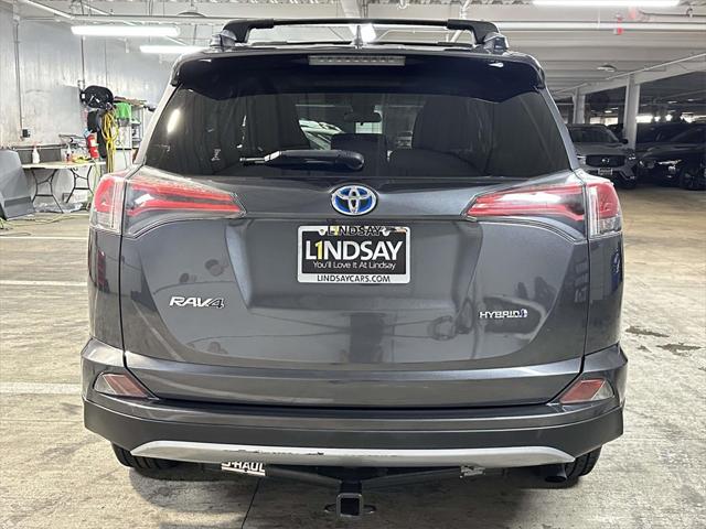 2017 Toyota RAV4 Hybrid XLE