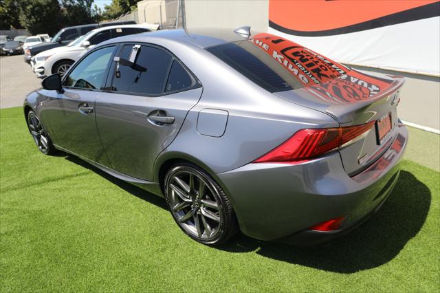 2018 Lexus IS 300 Unknown
