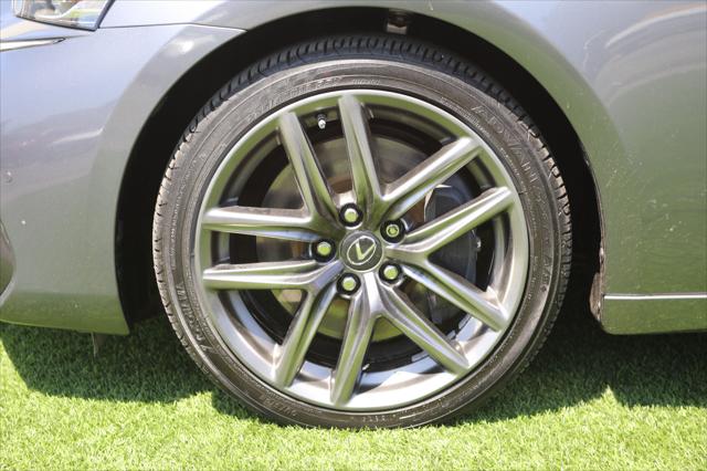 2018 Lexus IS 300 Unknown