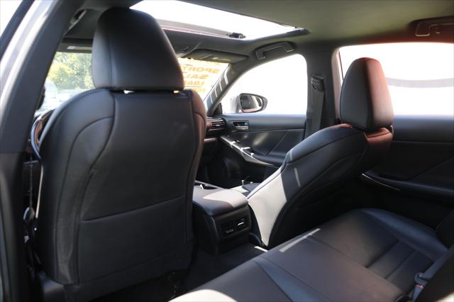 2018 Lexus IS 300 Unknown