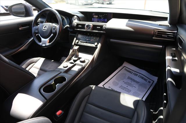 2018 Lexus IS 300 Unknown