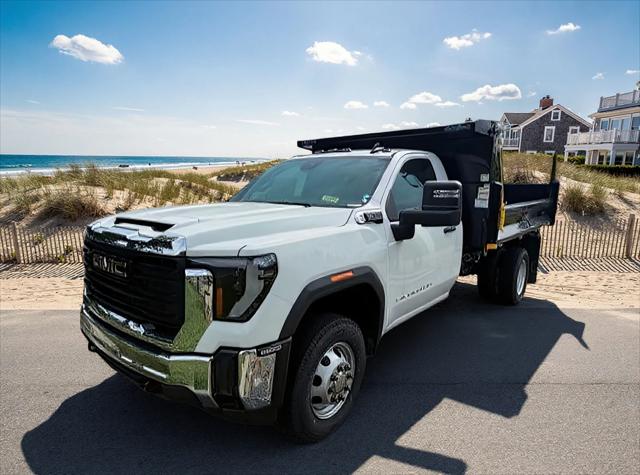 2025 GMC Sierra 3500HD Pro for sale in Riverhead, NY
