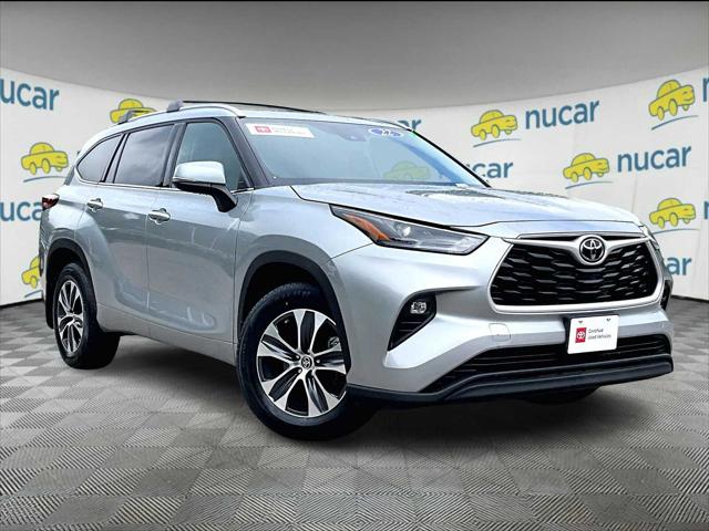 2022 Toyota Highlander XLE for sale in Norwood, MA