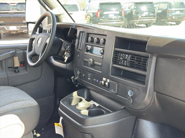 2025 Chevrolet Express Cutaway Work Van