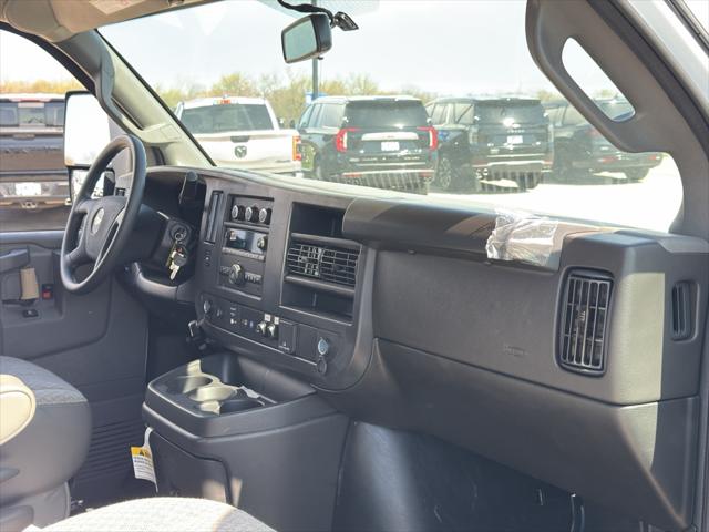 2025 Chevrolet Express Cutaway Work Van