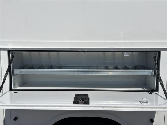 2025 Chevrolet Express Cutaway Work Van