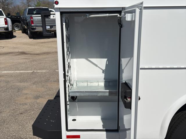 2025 Chevrolet Express Cutaway Work Van