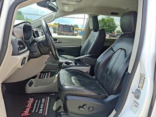 2020 Chrysler Pacifica Touring L