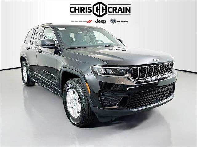 2025 Jeep Grand Cherokee GRAND CHEROKEE LAREDO 4X4 2025 Jeep Grand Cherokee GRAND CHEROKEE LAREDO 4X4