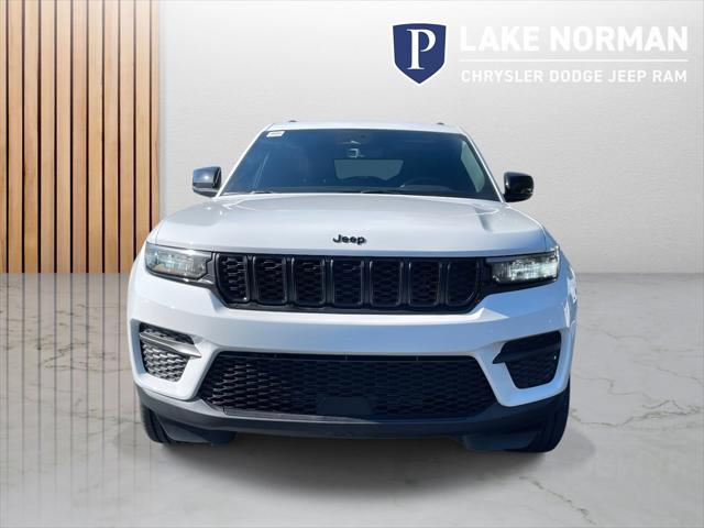 2025 Jeep Grand Cherokee GRAND CHEROKEE ALTITUDE X 4X4 2025 Jeep Grand Cherokee GRAND CHEROKEE ALTITUDE X 4X4