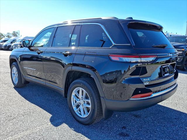 2025 Jeep Grand Cherokee GRAND CHEROKEE LAREDO X 4X4 2025 Jeep Grand Cherokee GRAND CHEROKEE LAREDO X 4X4