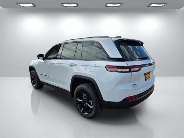 2025 Jeep Grand Cherokee GRAND CHEROKEE ALTITUDE X 4X4