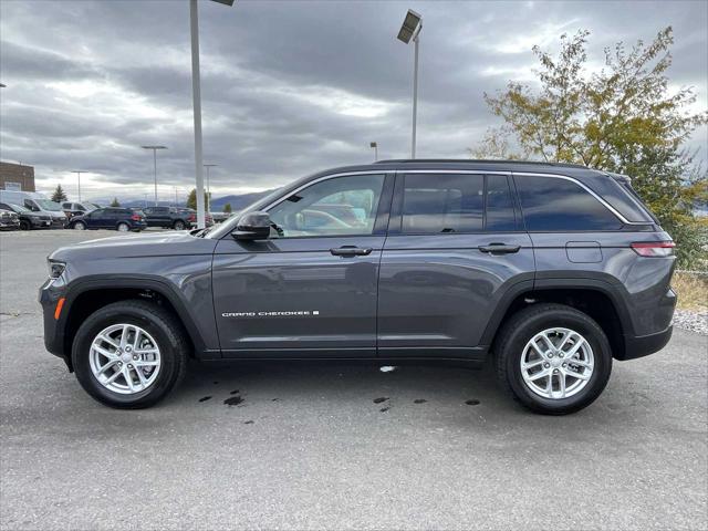 2025 Jeep Grand Cherokee GRAND CHEROKEE LAREDO X 4X4 2025 Jeep Grand Cherokee GRAND CHEROKEE LAREDO X 4X4