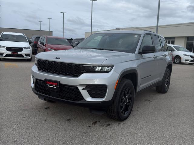 2025 Jeep Grand Cherokee GRAND CHEROKEE ALTITUDE X 4X4